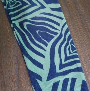 OS Lularoe leggings